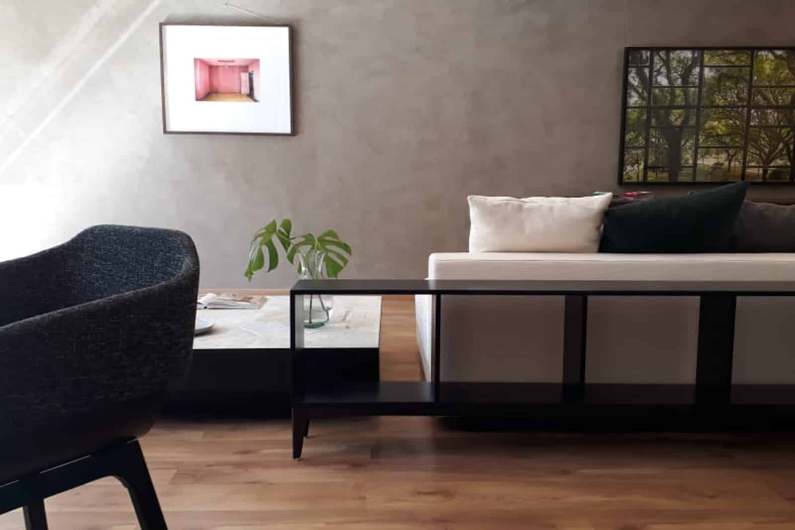 Explore a Elegância: Móveis Sofisticados por Designers Brasileiros